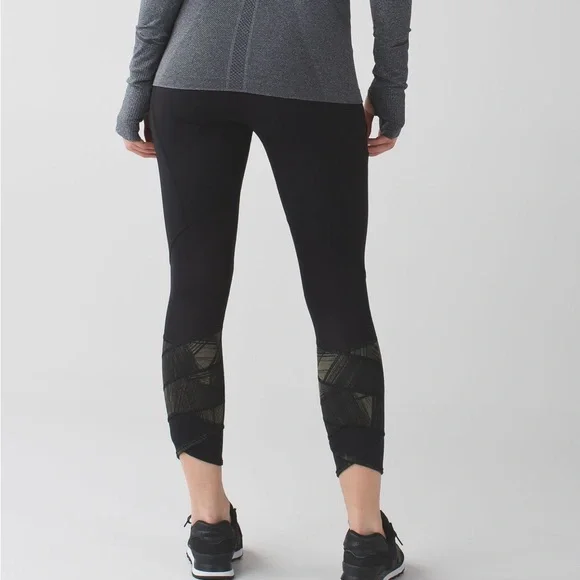 lululemon women’s leggings 23 inch fresh mesh run crop black & Green - Picture 9 of 9